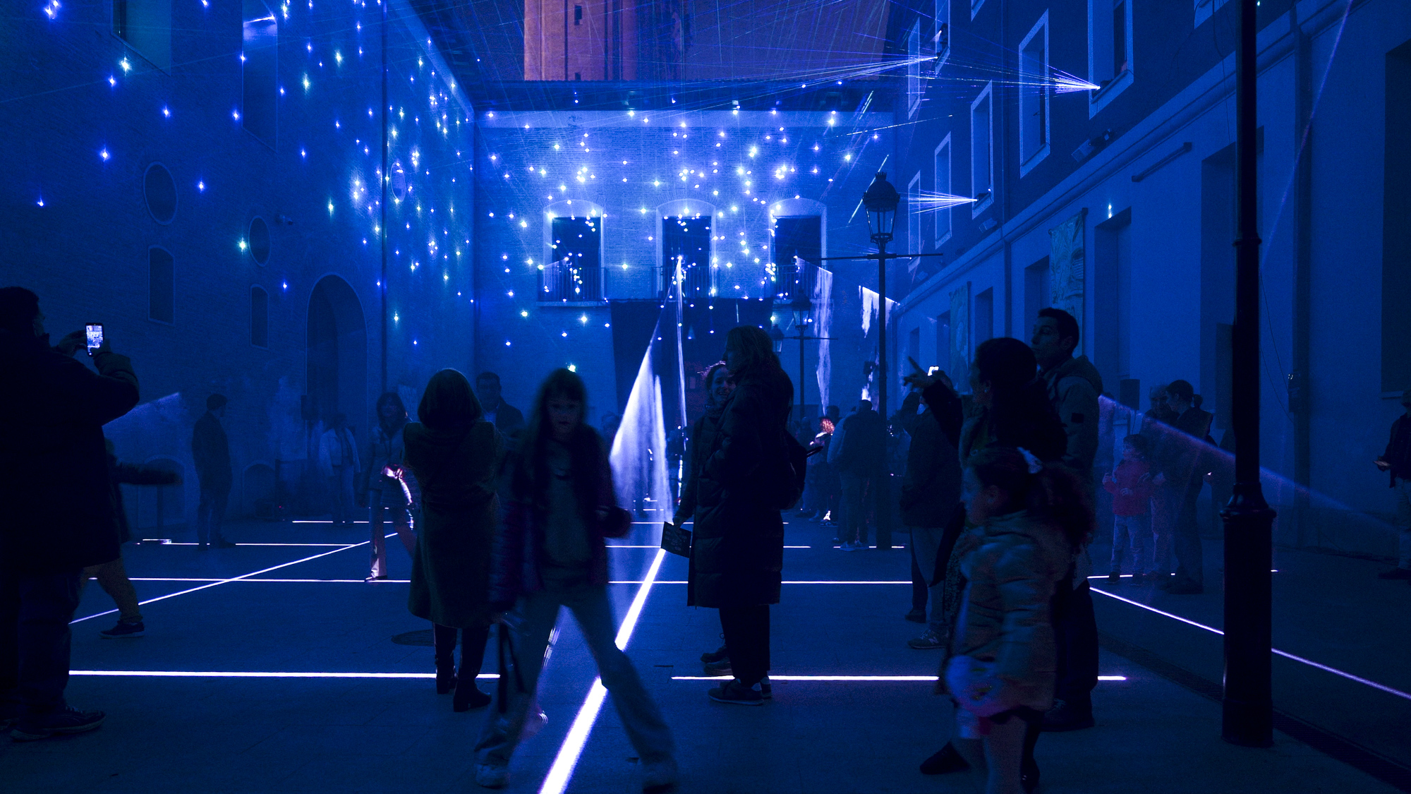 antimateria maxi gilbert festival zaragoza luce web 4